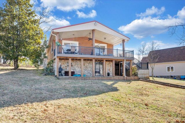 1111 Jefferson Dock RD, Penhook, VA 24137