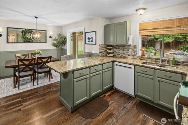 10820 130th Avenue E, Puyallup, WA 98374