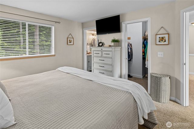 10820 130th Avenue E, Puyallup, WA 98374