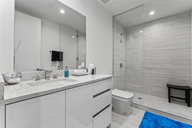 5120 MARINA WAY 14002, Tampa, FL 33611