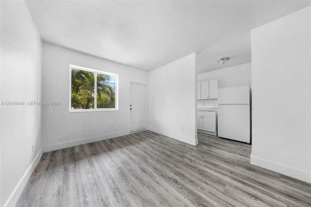 731 SW 5th Street, Miami, FL 33130