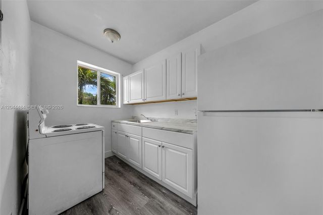 731 SW 5th Street, Miami, FL 33130