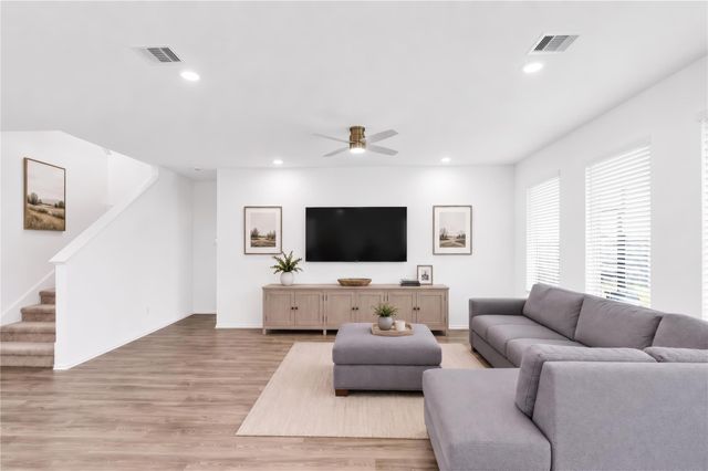 9454 Brookwood Bend Drive, Baytown, TX 77521