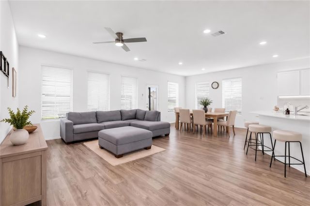 9454 Brookwood Bend Drive, Baytown, TX 77521