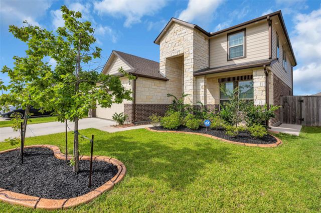 9454 Brookwood Bend Drive, Baytown, TX 77521