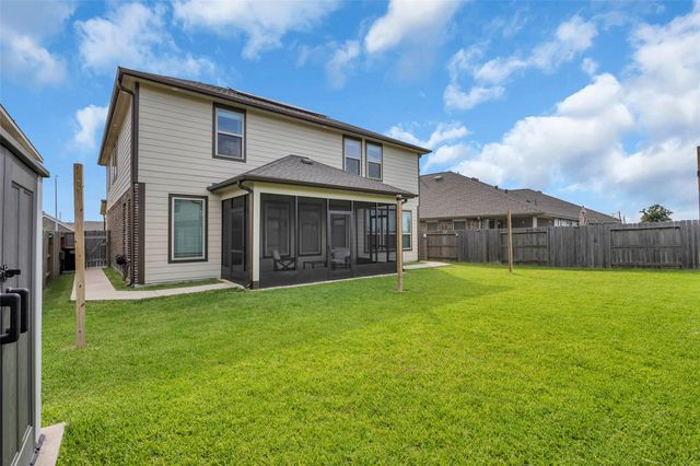 9454 Brookwood Bend Drive, Baytown, TX 77521