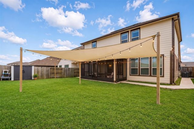 9454 Brookwood Bend Drive, Baytown, TX 77521