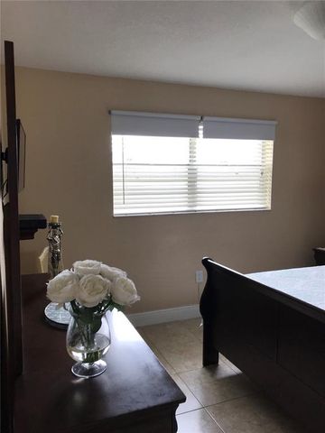 2881 N Pine Island Rd 112, Sunrise, FL 33322