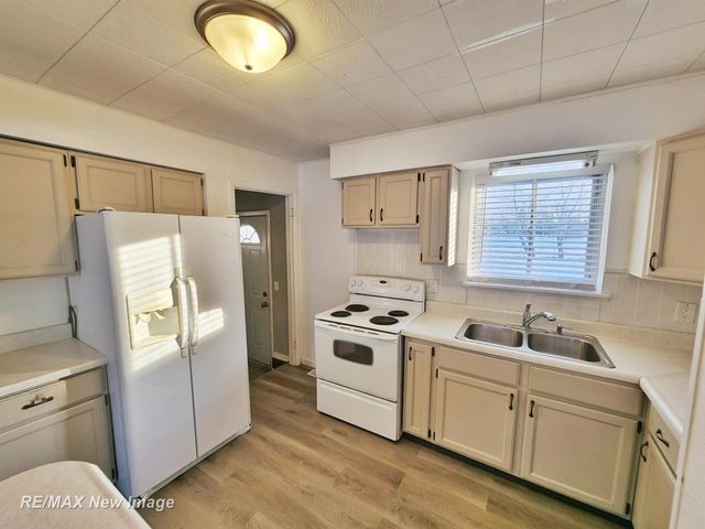 4955 Hepburn Road, Saginaw, MI 48603