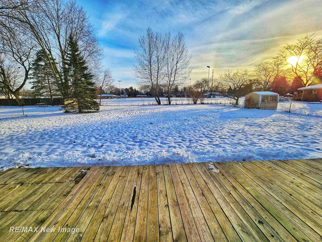 4955 Hepburn Road, Saginaw, MI 48603