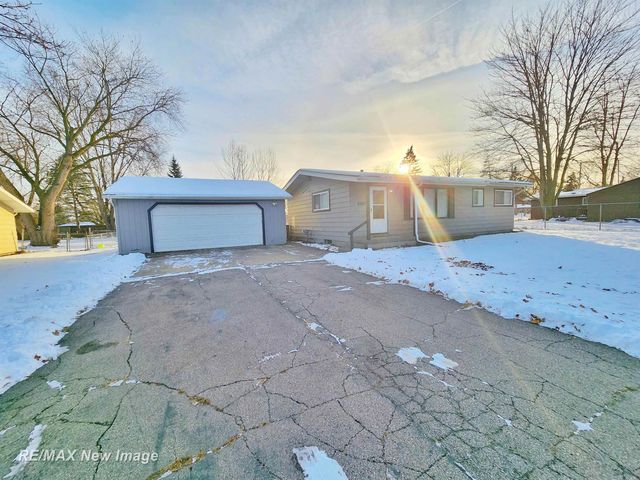 4955 Hepburn Road, Saginaw, MI 48603