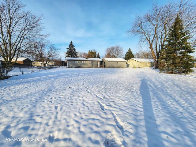 4955 Hepburn Road, Saginaw, MI 48603