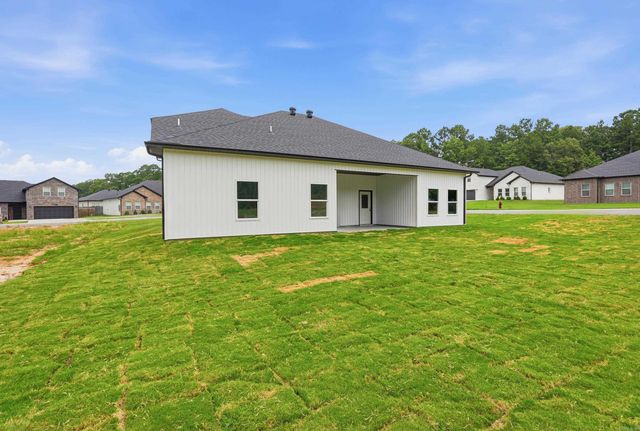 7081 Agua Blanca Boulevard, Shannon Hills, AR 72103