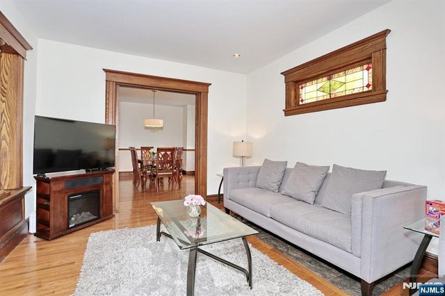 94 May Street, Hawthorne, NJ 07506