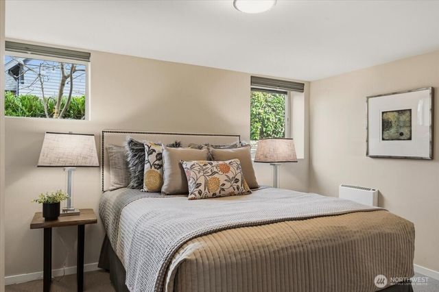 711 N 97th Street, Seattle, WA 98103