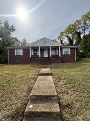 2423 ST ELMO AVE, Memphis, TN 38127