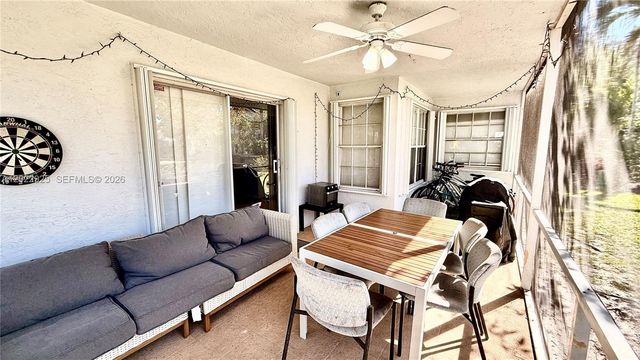 5470 Pine Cir, Coral Springs, FL 33067