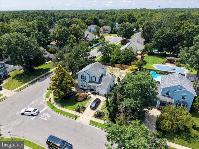 1 ADAMS AVE, Berlin, NJ 08009