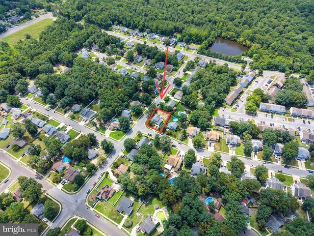1 ADAMS AVE, Berlin, NJ 08009