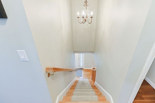 109 Partridge Cir, Taunton, MA 02780