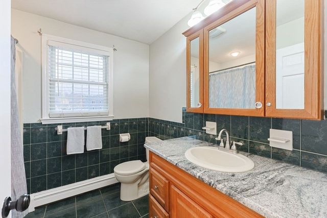 109 Partridge Cir, Taunton, MA 02780