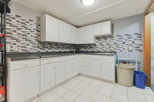 109 Partridge Cir, Taunton, MA 02780