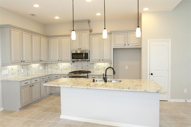 12102 La Strada Street, Richmond, TX 77406