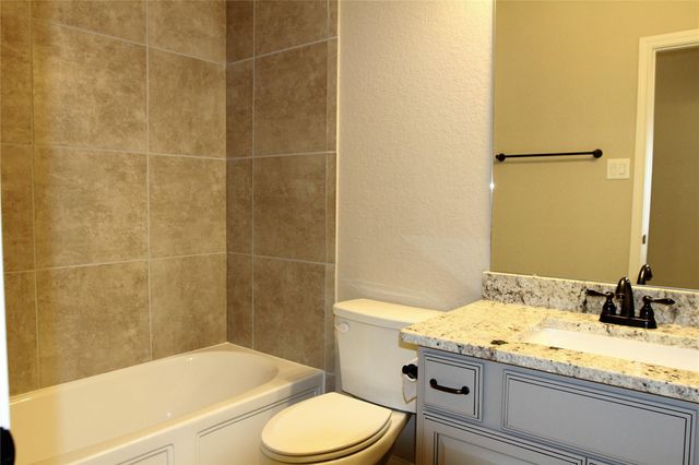 12102 La Strada Street, Richmond, TX 77406