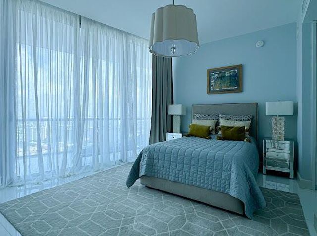 17001 Collins Avenue 4204, Sunny Isles Beach, FL 33160