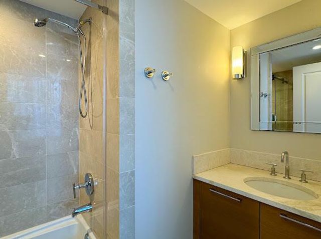17001 Collins Avenue 4204, Sunny Isles Beach, FL 33160
