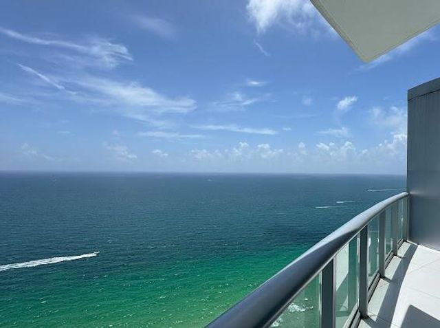 17001 Collins Avenue 4204, Sunny Isles Beach, FL 33160