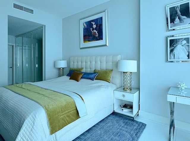 17001 Collins Avenue 4204, Sunny Isles Beach, FL 33160