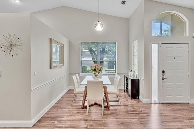 7445 Rockbridge Circle, Lake Worth, FL 33467