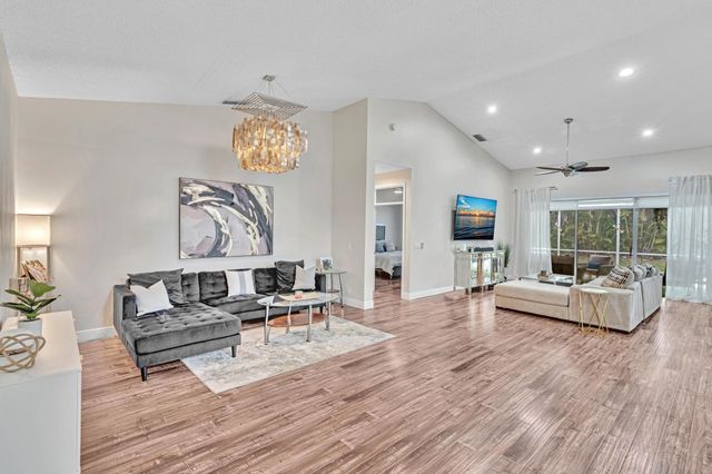 7445 Rockbridge Circle, Lake Worth, FL 33467