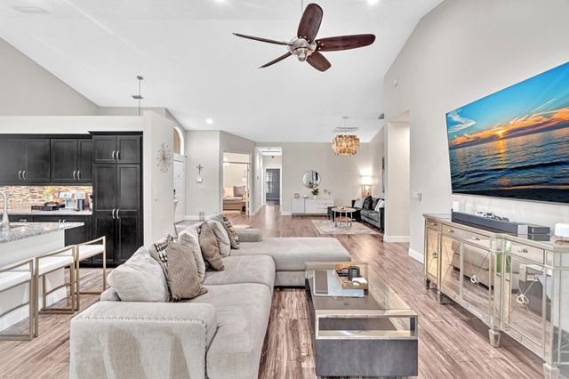 7445 Rockbridge Circle, Lake Worth, FL 33467