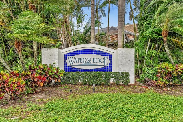 7445 Rockbridge Circle, Lake Worth, FL 33467