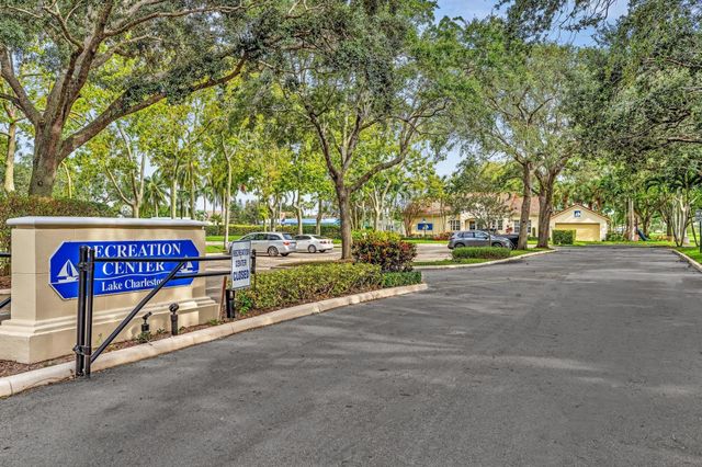 7445 Rockbridge Circle, Lake Worth, FL 33467