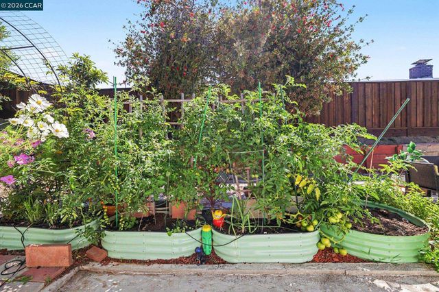 1927 Miner Ave, San Pablo, CA 94806