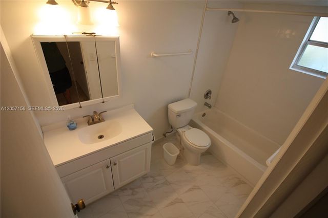 9108 SW 137th Terrace 73, Miami, FL 33176