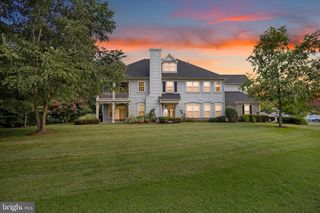 13801 GULLANE DR, Woodbridge, VA 22191