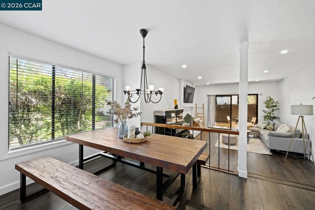 Image 9 of property listing at 1476 Camino Peral C, Moraga, CA 94556