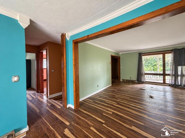 6718 Colf Road, Carleton, MI 48117
