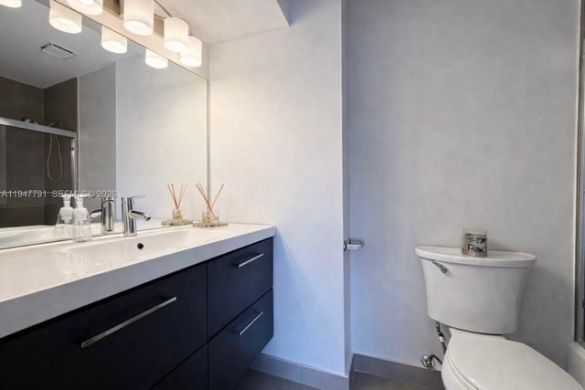 13168 SW 93rd Pl, Miami, FL 33176