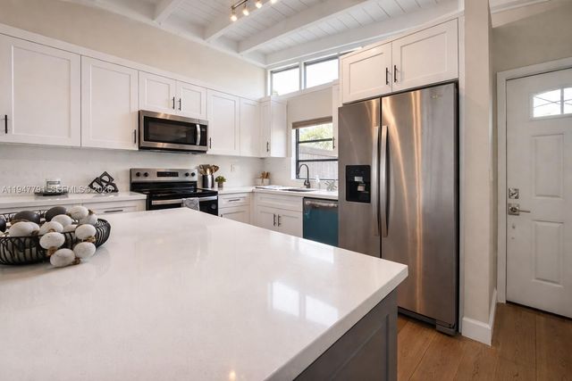 13168 SW 93rd Pl, Miami, FL 33176