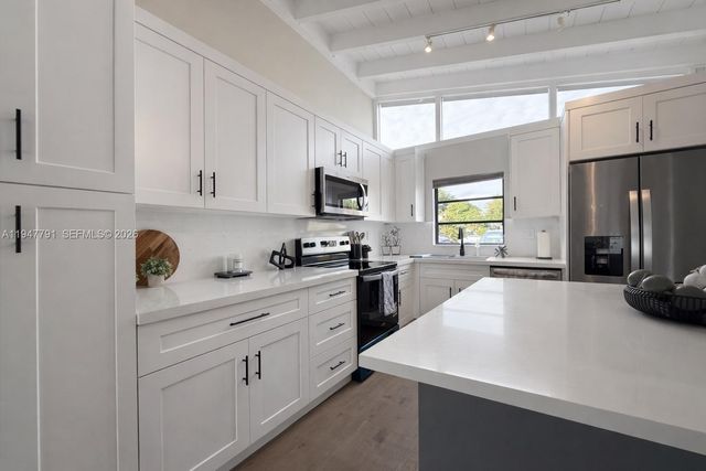 13168 SW 93rd Pl, Miami, FL 33176