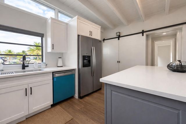 13168 SW 93rd Pl, Miami, FL 33176