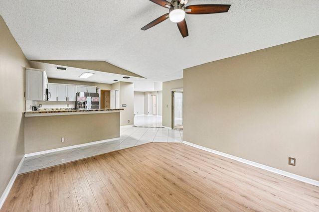 6520 NW 41ST Terrace, Coconut Creek, FL 33073