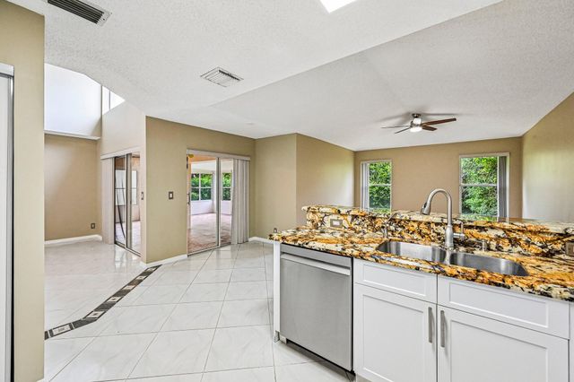 6520 NW 41ST Terrace, Coconut Creek, FL 33073