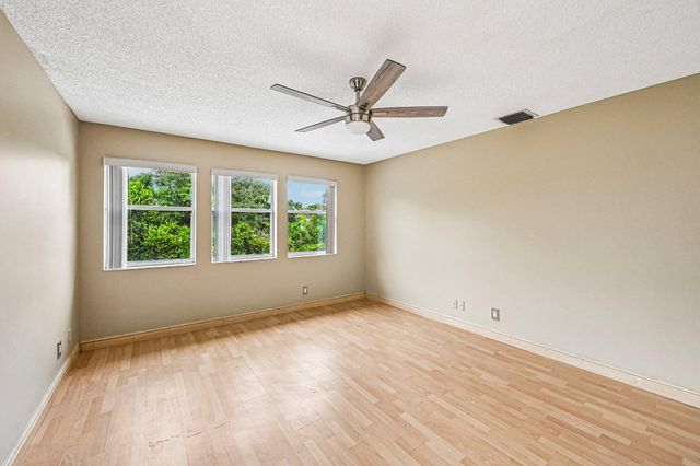 6520 NW 41ST Terrace, Coconut Creek, FL 33073