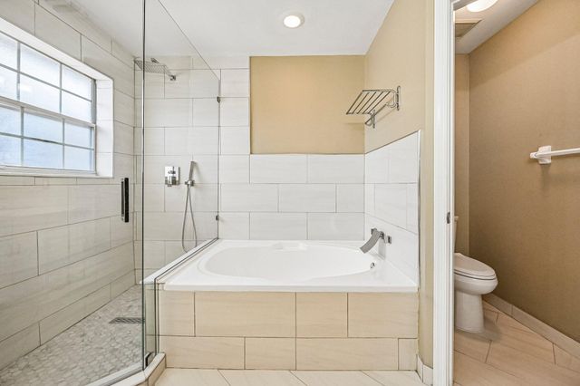 6520 NW 41ST Terrace, Coconut Creek, FL 33073